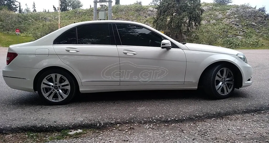 Mercedes-Benz  C 250 BlueEFFICIENCY Fascination 7G-Tronic 5