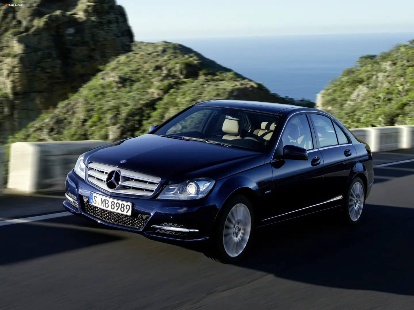 Mercedes-Benz  C 250 CDI BlueEFFICIENCY AMG 7G-Tronic 0