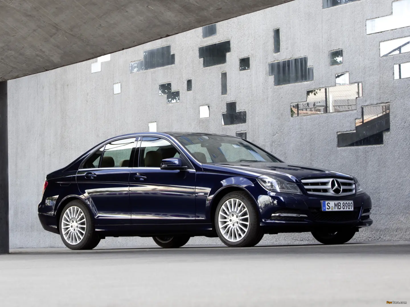 Mercedes-Benz  C 250 CDI BlueEFFICIENCY AMG 7G-Tronic 5