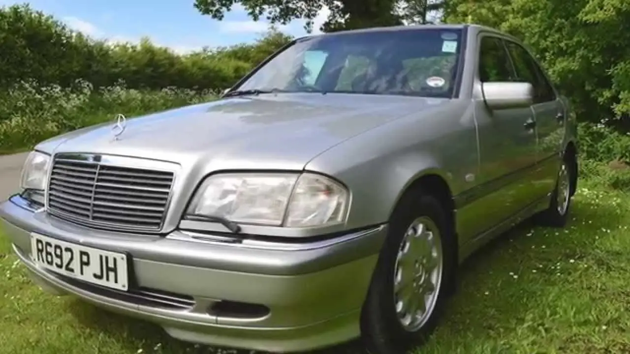Mercedes-Benz  C 250 TD Classic 3