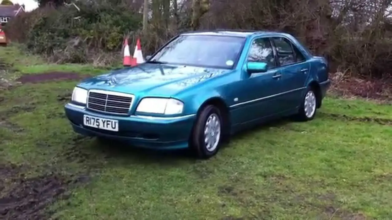 Mercedes-Benz  C 250 TD Classic 4