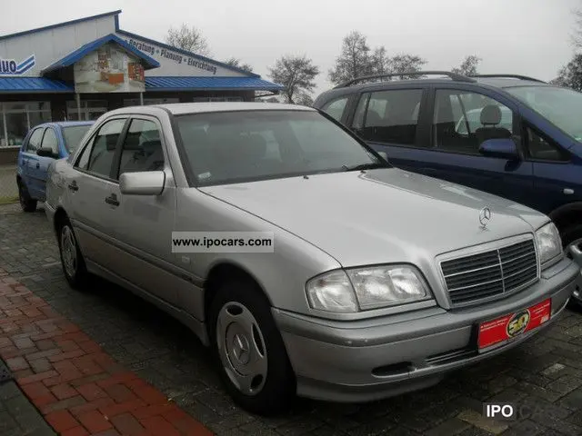 Mercedes-Benz  C 250 TD Classic 3
