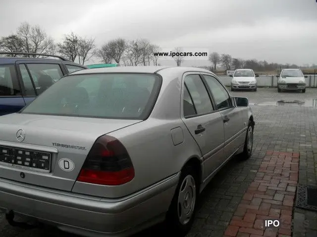 Mercedes-Benz  C 250 TD Classic 5