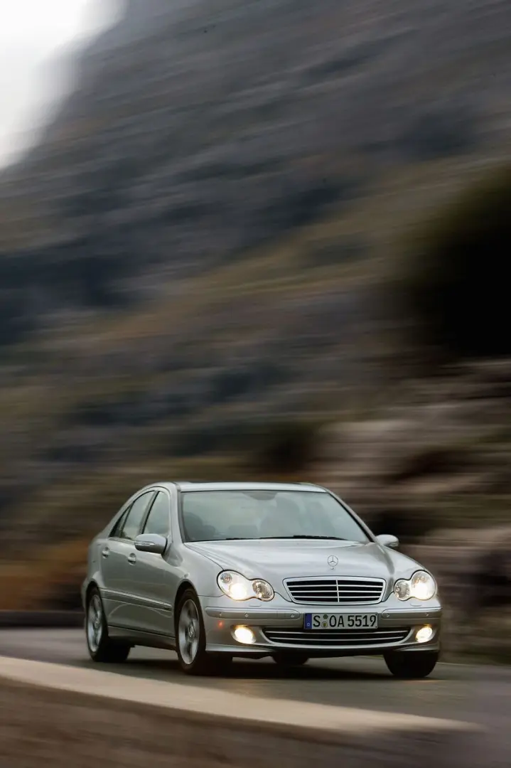 Mercedes-Benz  C 270 CDI Elegance 5