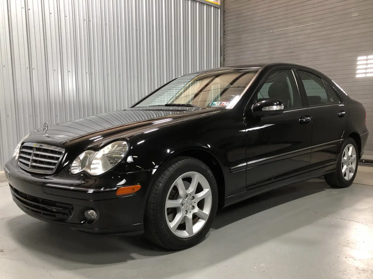Mercedes-Benz  C 280 4Matic Classic 3