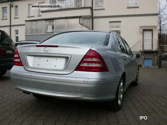 Mercedes-Benz  C 280 Elegance 5