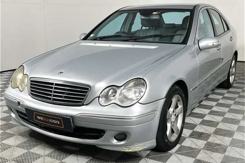 Mercedes-Benz  C 280 Avantgarde 4