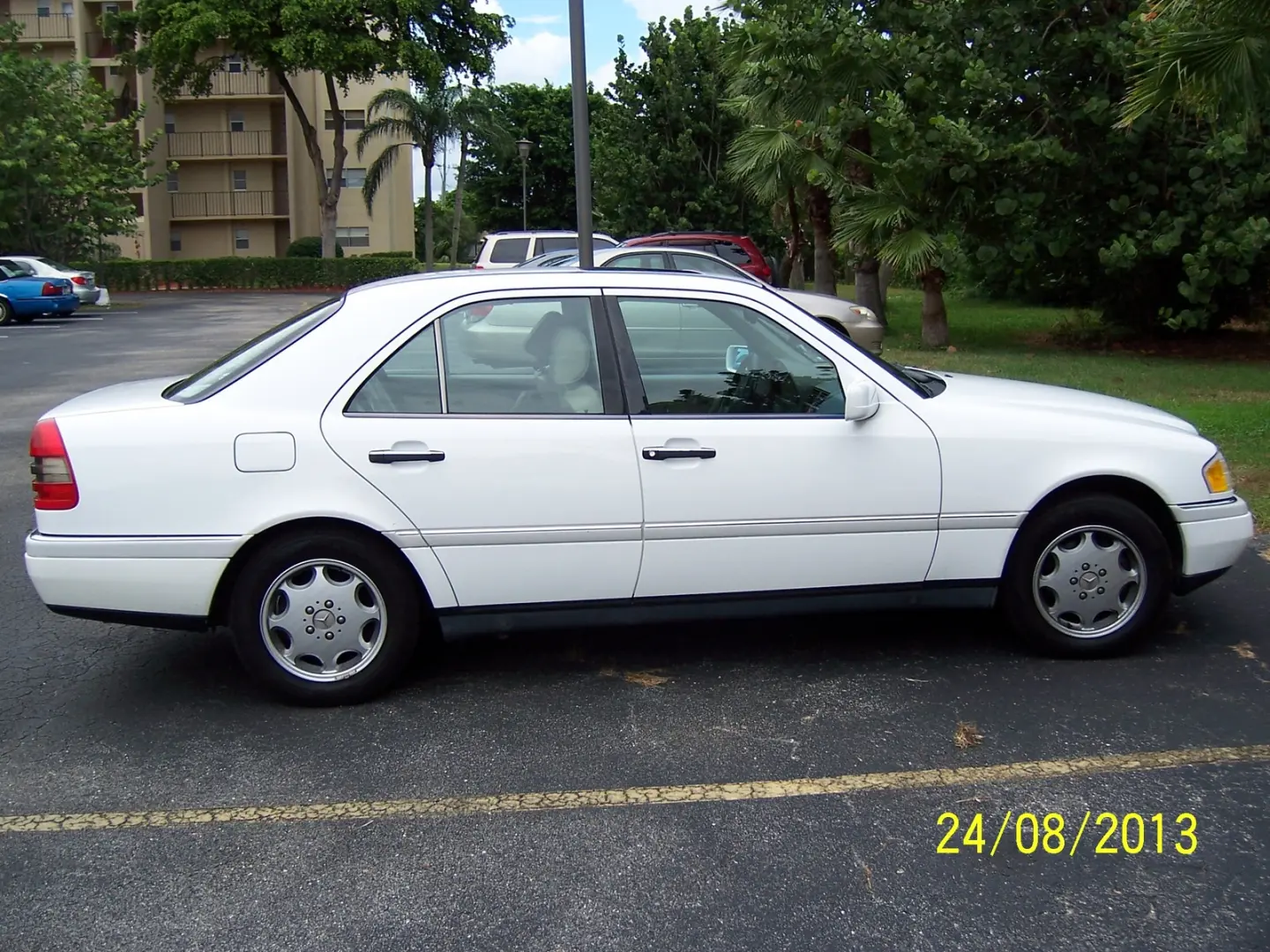 Mercedes-Benz  C 280 Classic 3