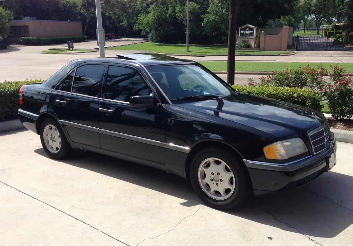 Mercedes-Benz  C 280 Elegance 3