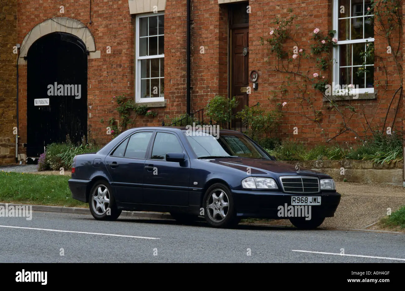 Mercedes-Benz  C 280 Sport 2