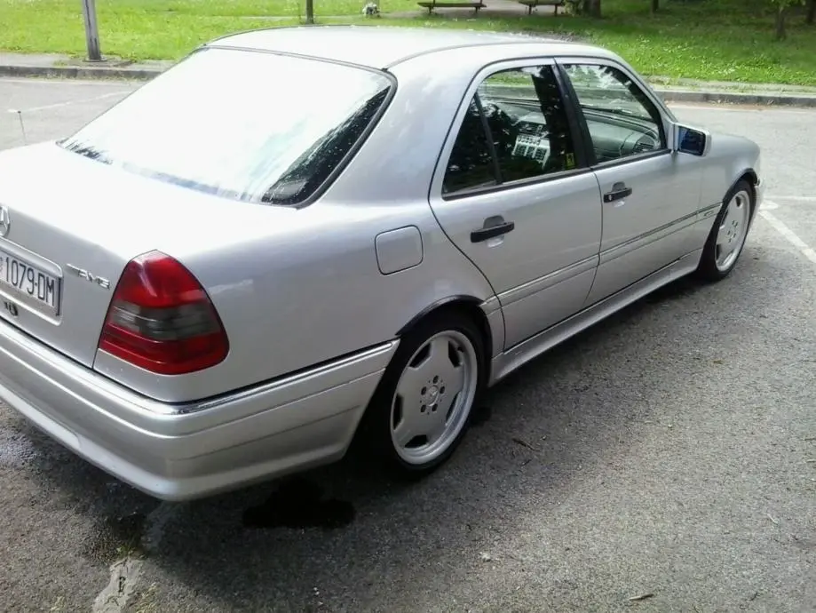 Mercedes-Benz  C 280 Sport 7