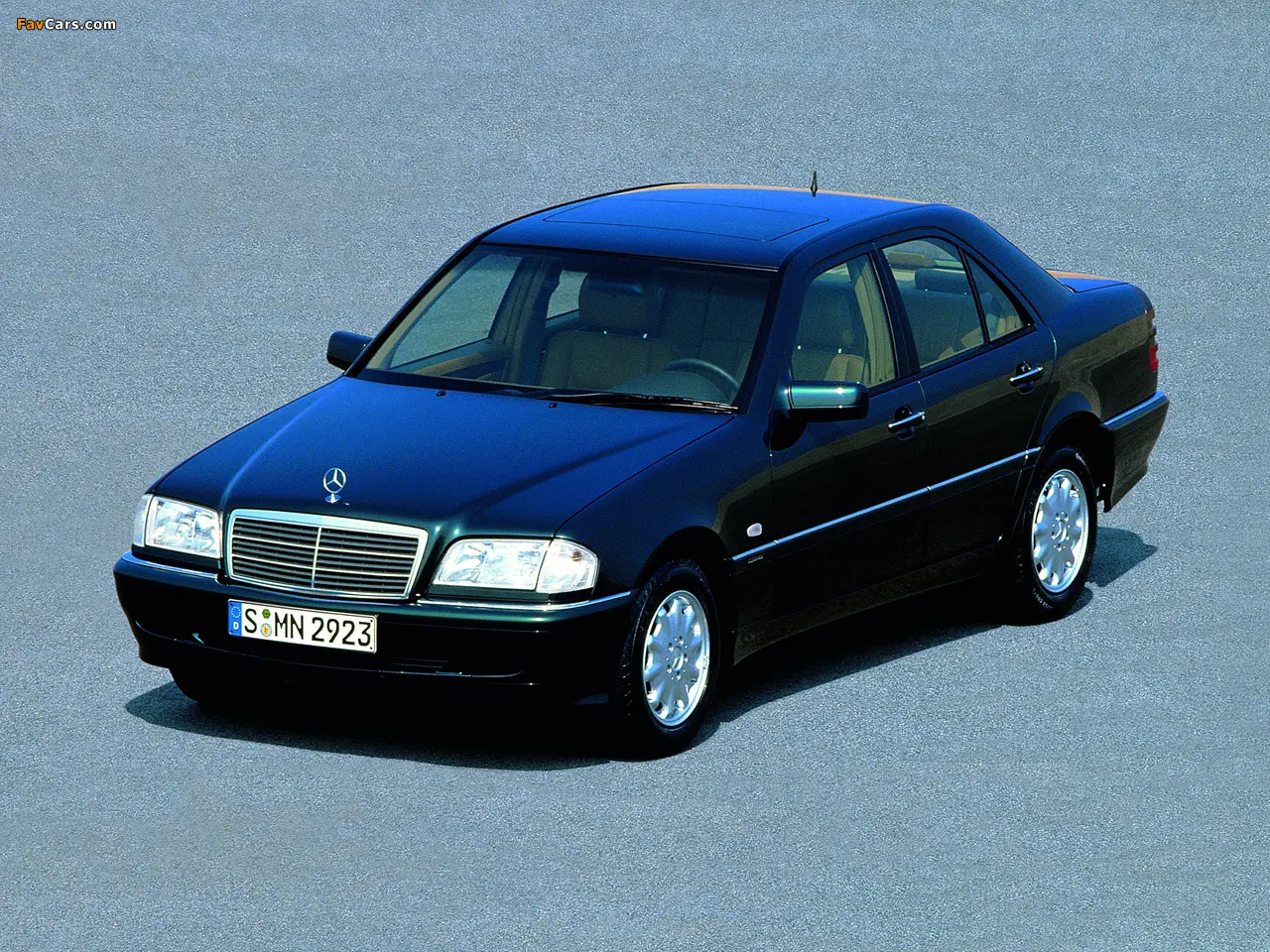 Mercedes-Benz  C 280 Sport 2