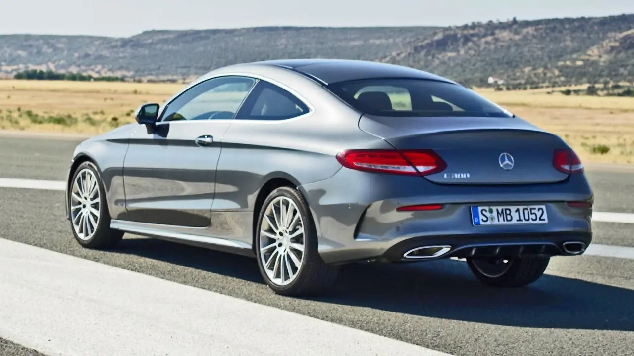 Mercedes-Benz  C 300 AMG 7G-Tronic 2