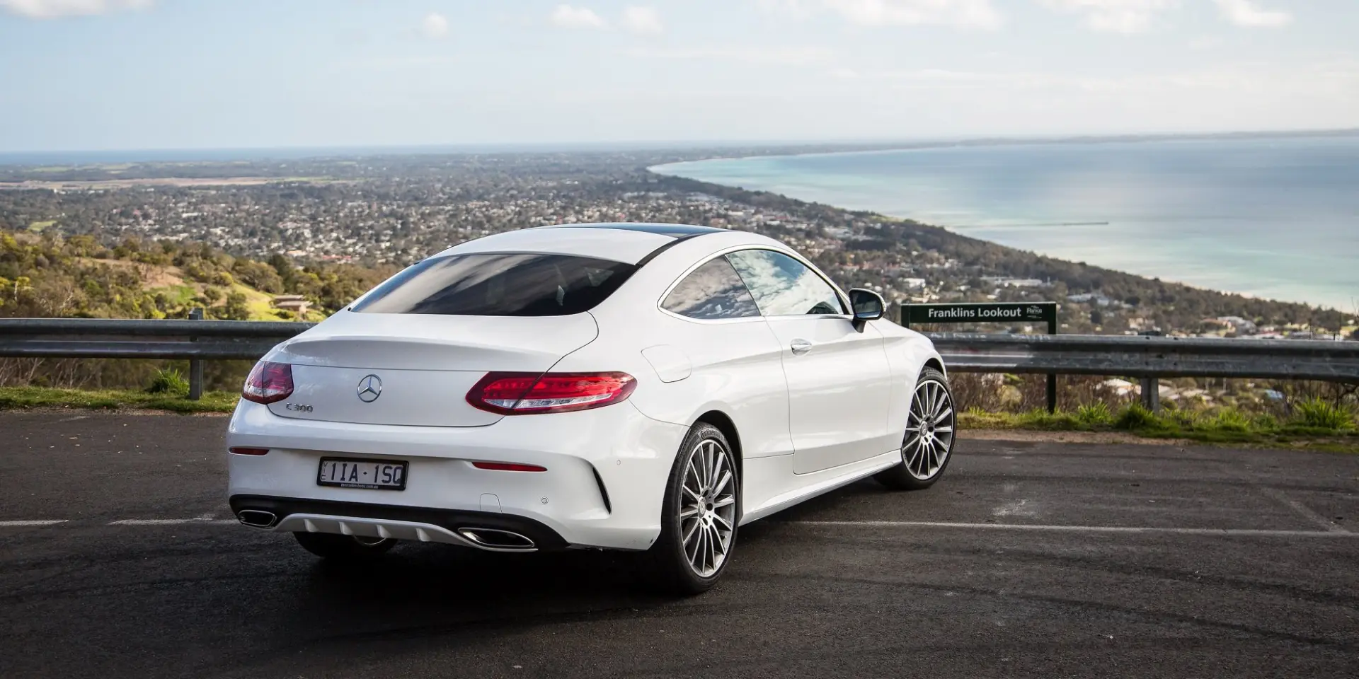 Mercedes-Benz  C 300 AMG 7G-Tronic 3