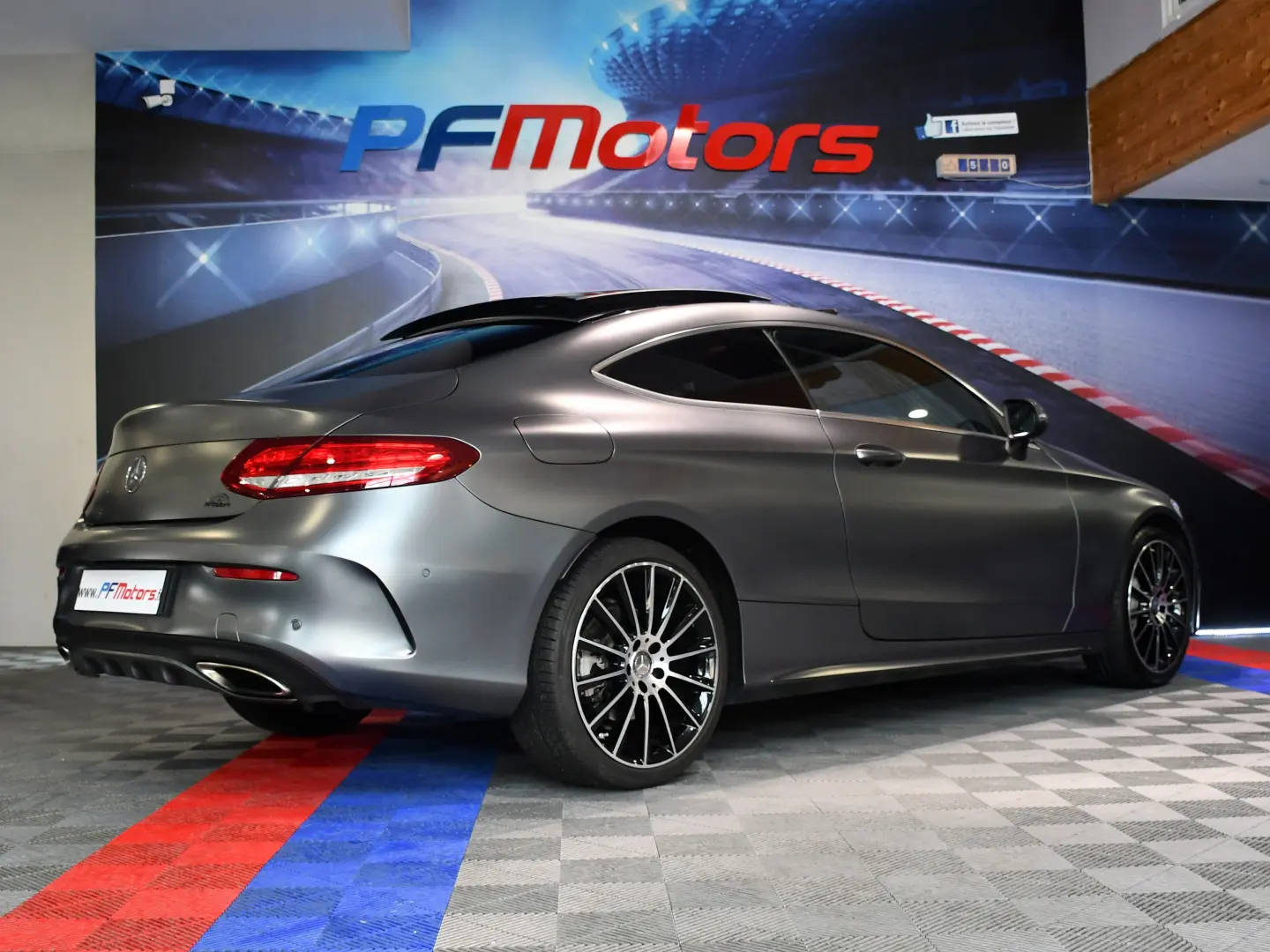 Mercedes-Benz  C 300 AMG 7G-Tronic 4