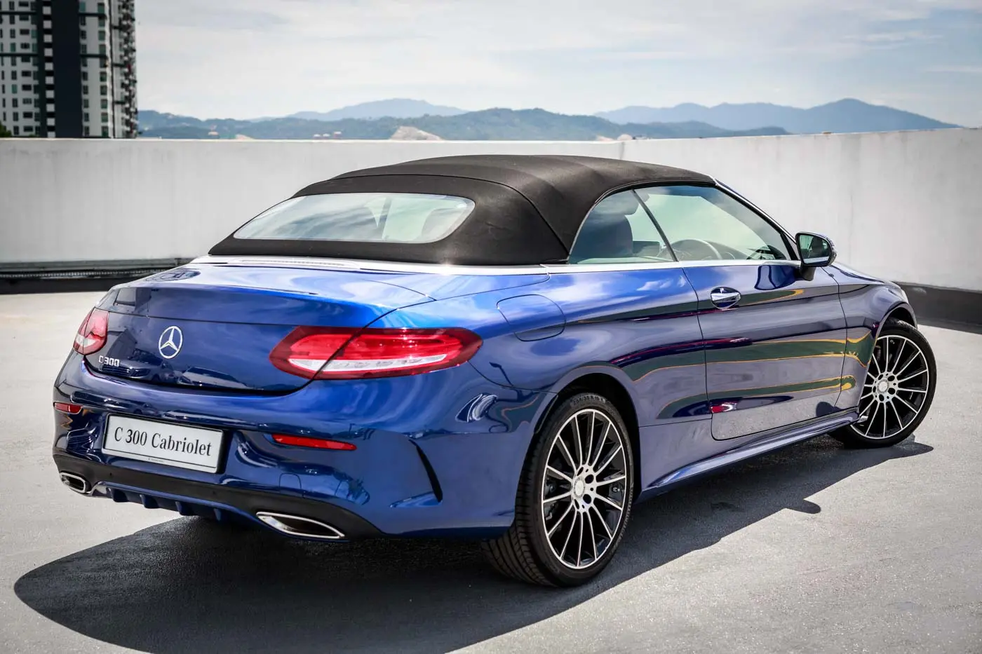 Mercedes-Benz  C 300 AMG 9G-Tronic 3