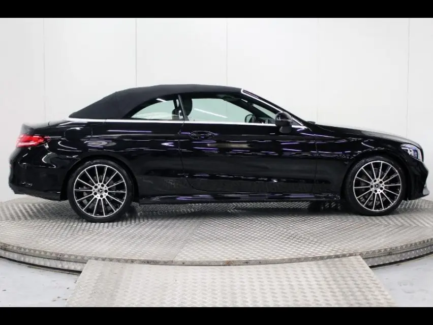 Mercedes-Benz  C 300 AMG 9G-Tronic 5