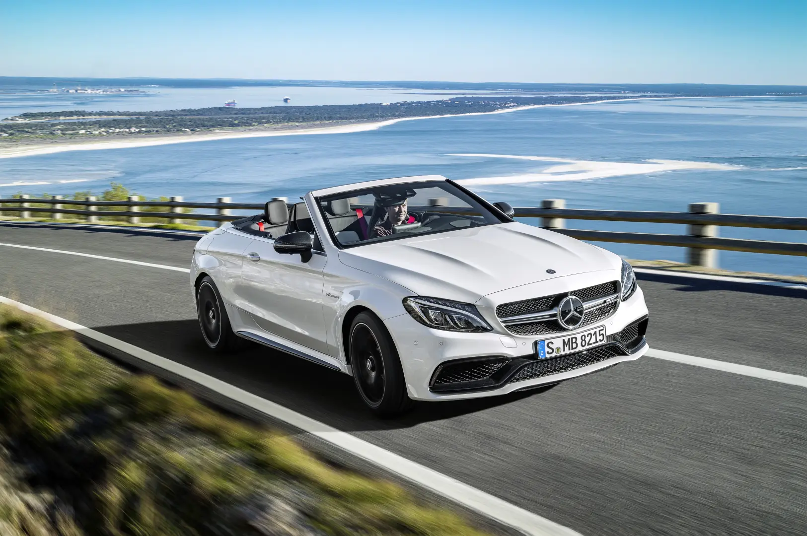 Mercedes-Benz  C 300 AMG 9G-Tronic 5