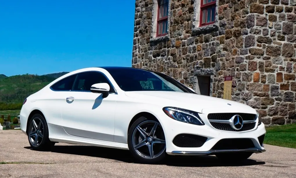 Mercedes-Benz  C 300 AMG 9G-Tronic 2