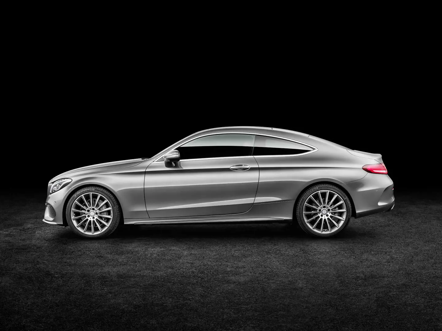 Mercedes-Benz  C 300 AMG 9G-Tronic 3