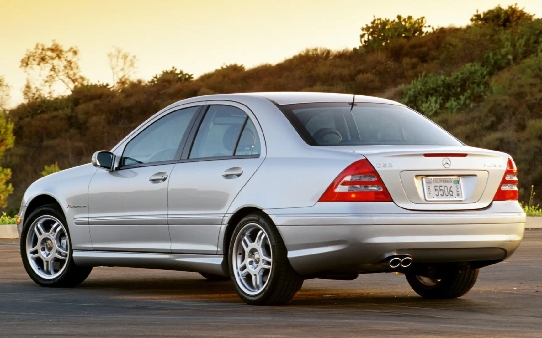 Mercedes-Benz  C 32 AMG 1