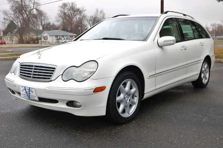 Mercedes-Benz  C 320 4Matic Elegance 4