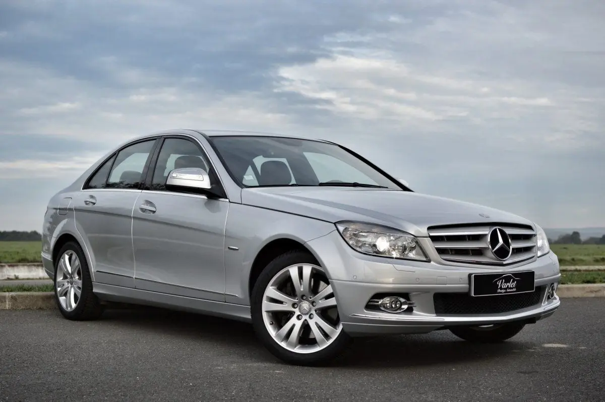 Mercedes-Benz  C 320 Avantgarde 2