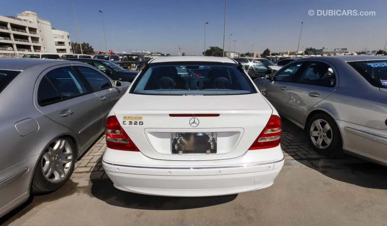 Mercedes-Benz  C 320 Avantgarde 6