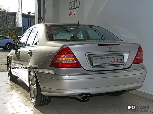 Mercedes-Benz  C 320 Avantgarde 6