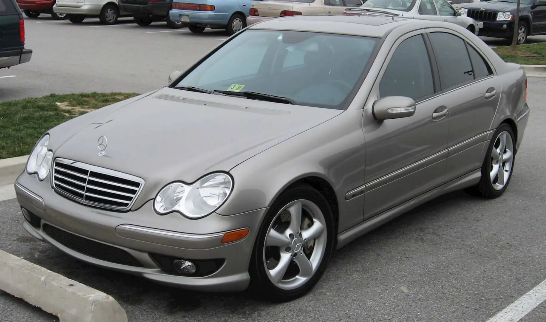 Mercedes-Benz  C 350 Elegance 0