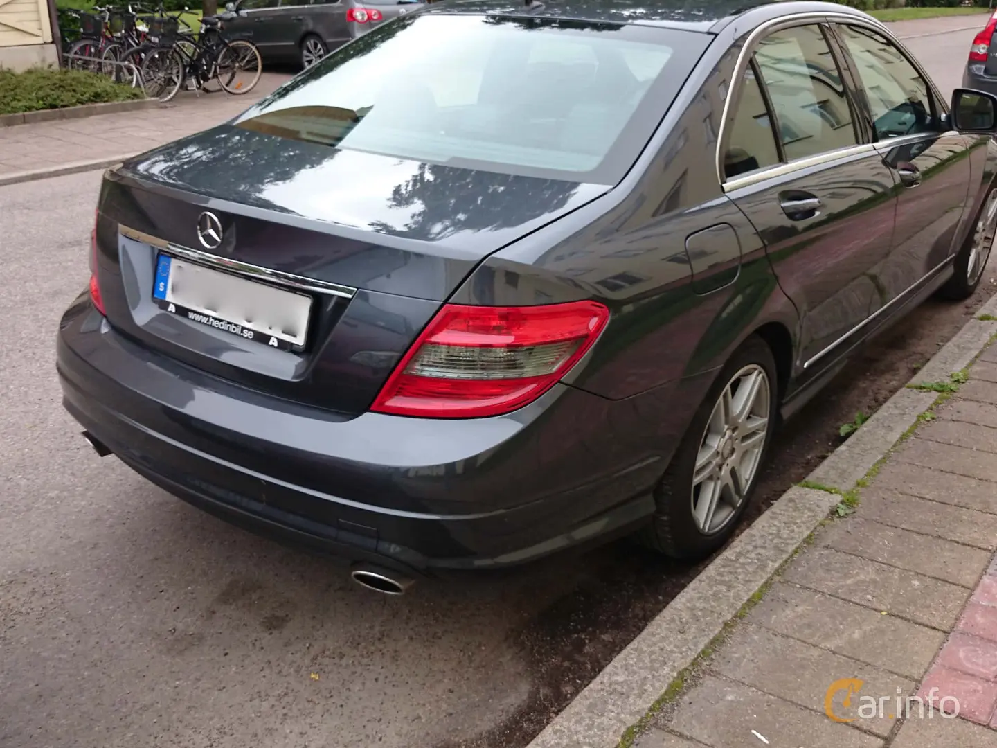 Mercedes-Benz  C 320 CDI Elegance 3