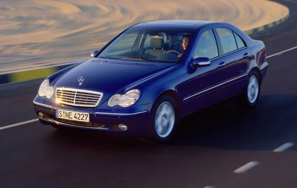 Mercedes-Benz  C 320 Classic 6