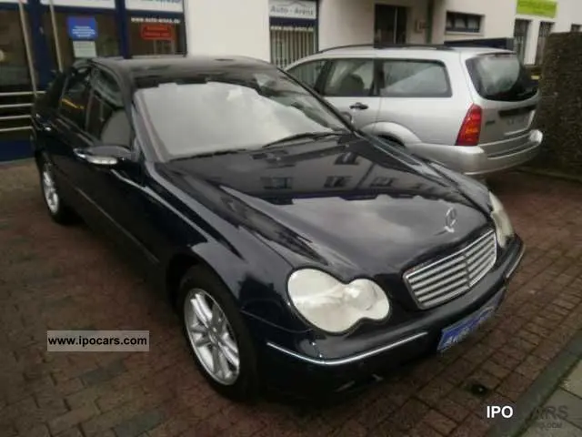 Mercedes-Benz  C 320 Elegance 2