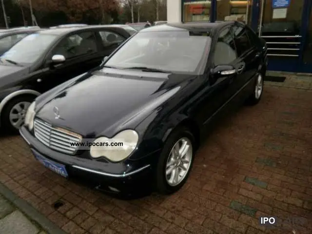 Mercedes-Benz  C 320 Elegance 3