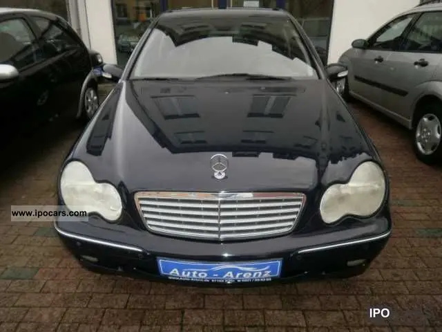 Mercedes-Benz  C 320 Elegance 5