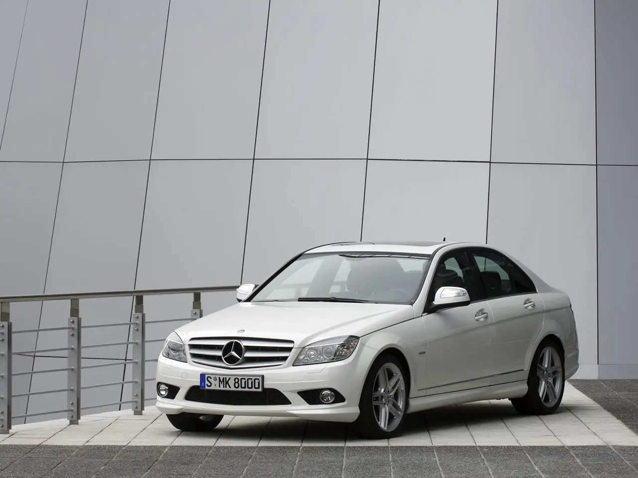 Mercedes-Benz  C 350 Avantgarde 0
