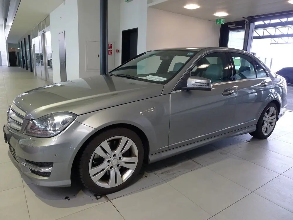 Mercedes-Benz  C 350 4Matic Avantgarde 5