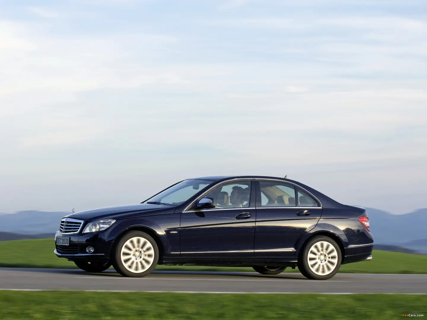 Mercedes-Benz  C 350 4Matic Elegance 1