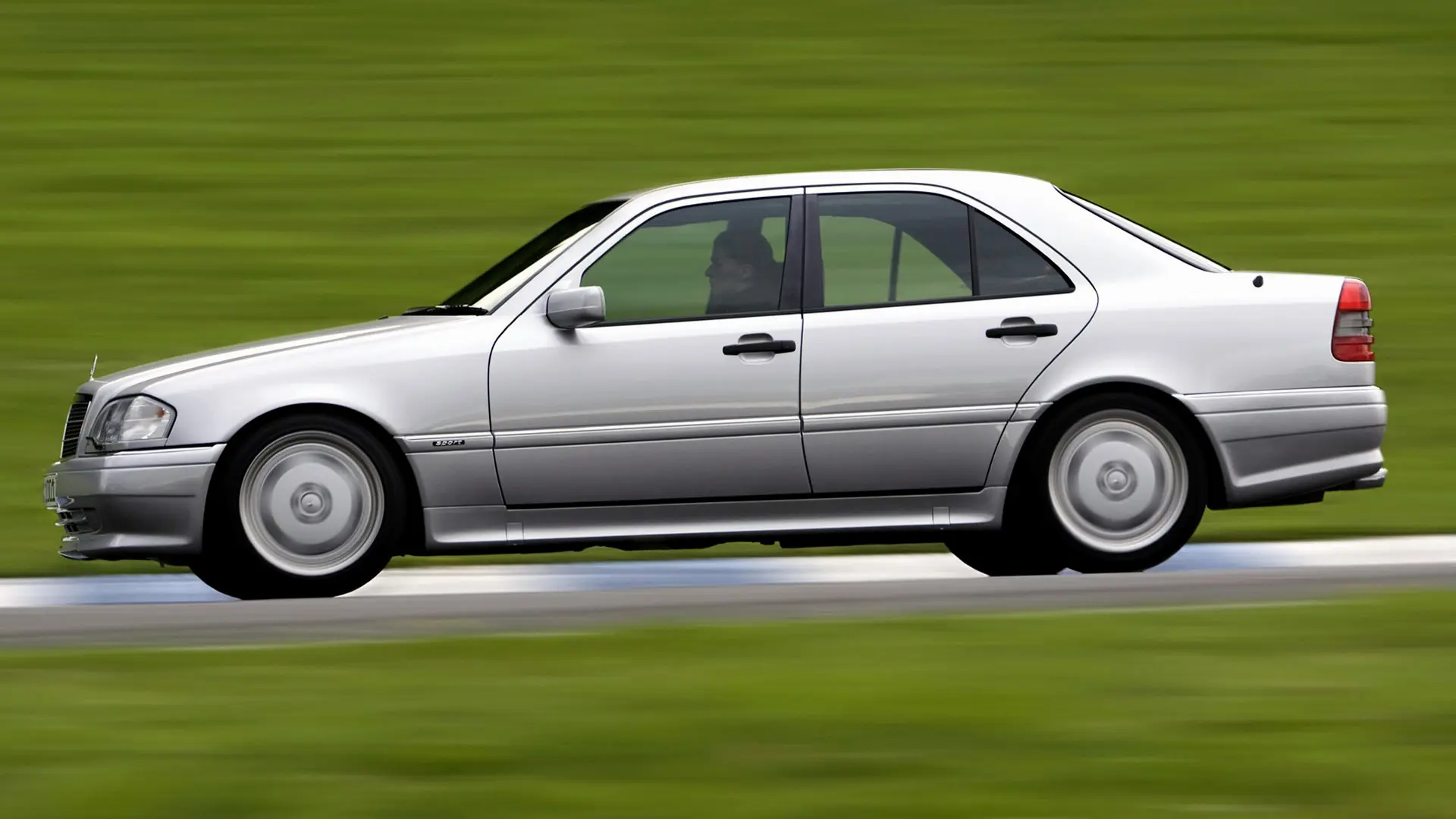 Mercedes-Benz  C 36 AMG 3