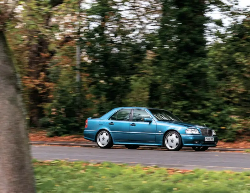 Mercedes-Benz  C 36 AMG 5