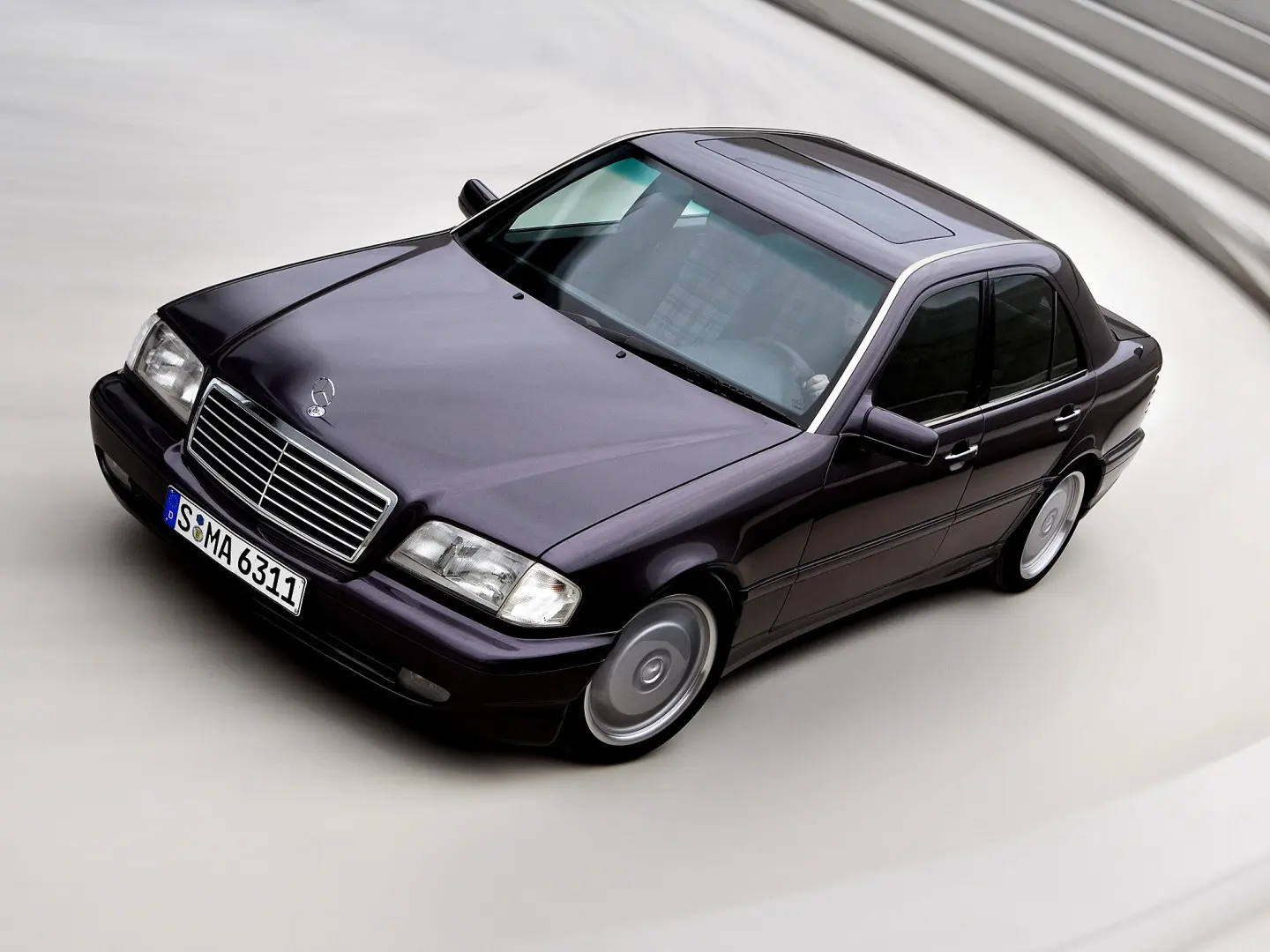 Mercedes-Benz  C 36 AMG 2