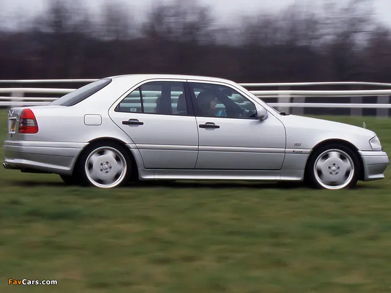 Mercedes-Benz  C 36 AMG 4