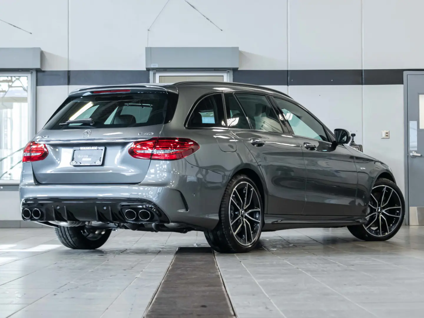Mercedes-Benz  C 43 AMG T 4Matic 4