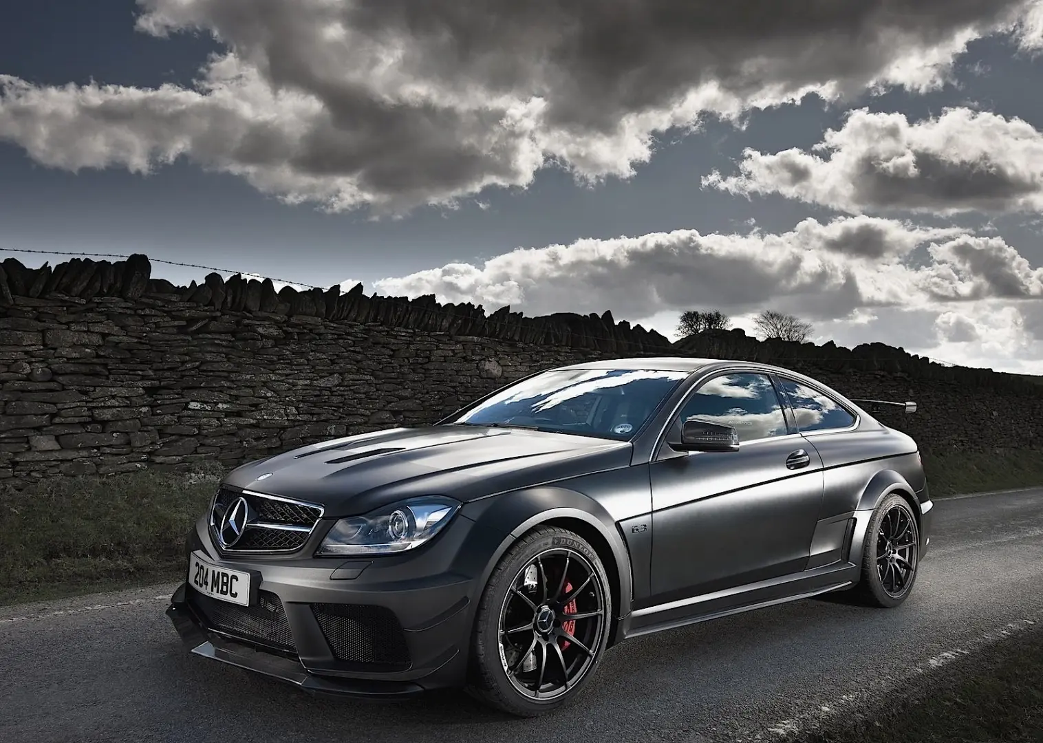 Mercedes-Benz  C 63 AMG 7G-Tronic 2