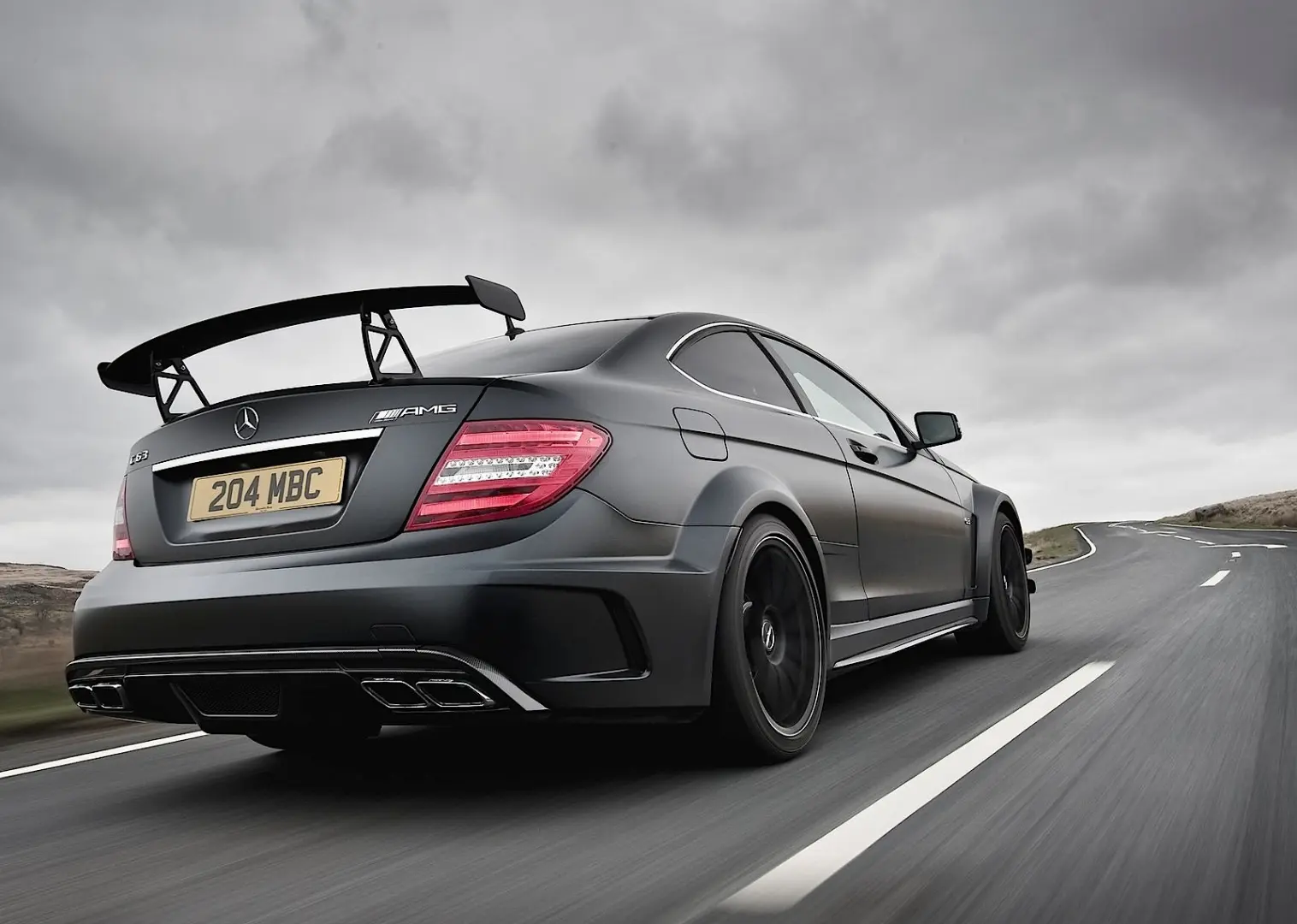 Mercedes-Benz  C 63 AMG 7G-Tronic 7