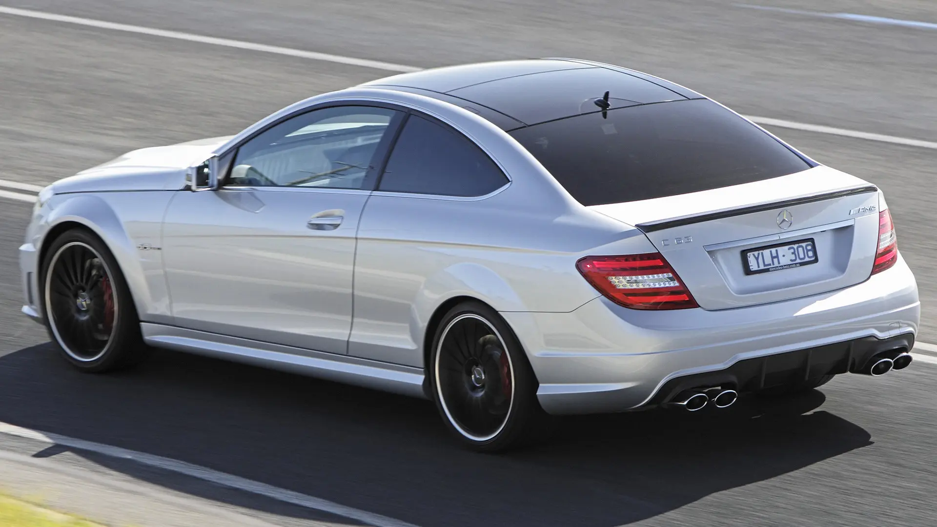 Mercedes-Benz  C 63 AMG 7G-Tronic 6