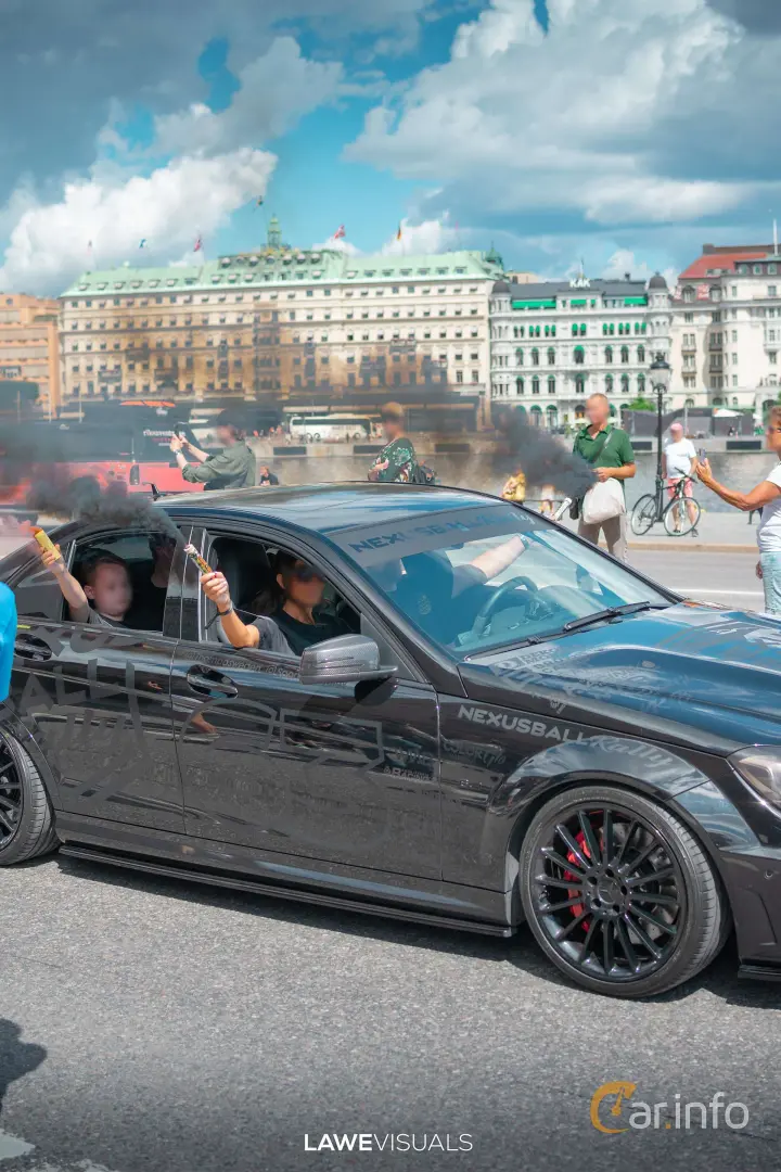 Mercedes-Benz  C 63 AMG Speedshift MCT 1