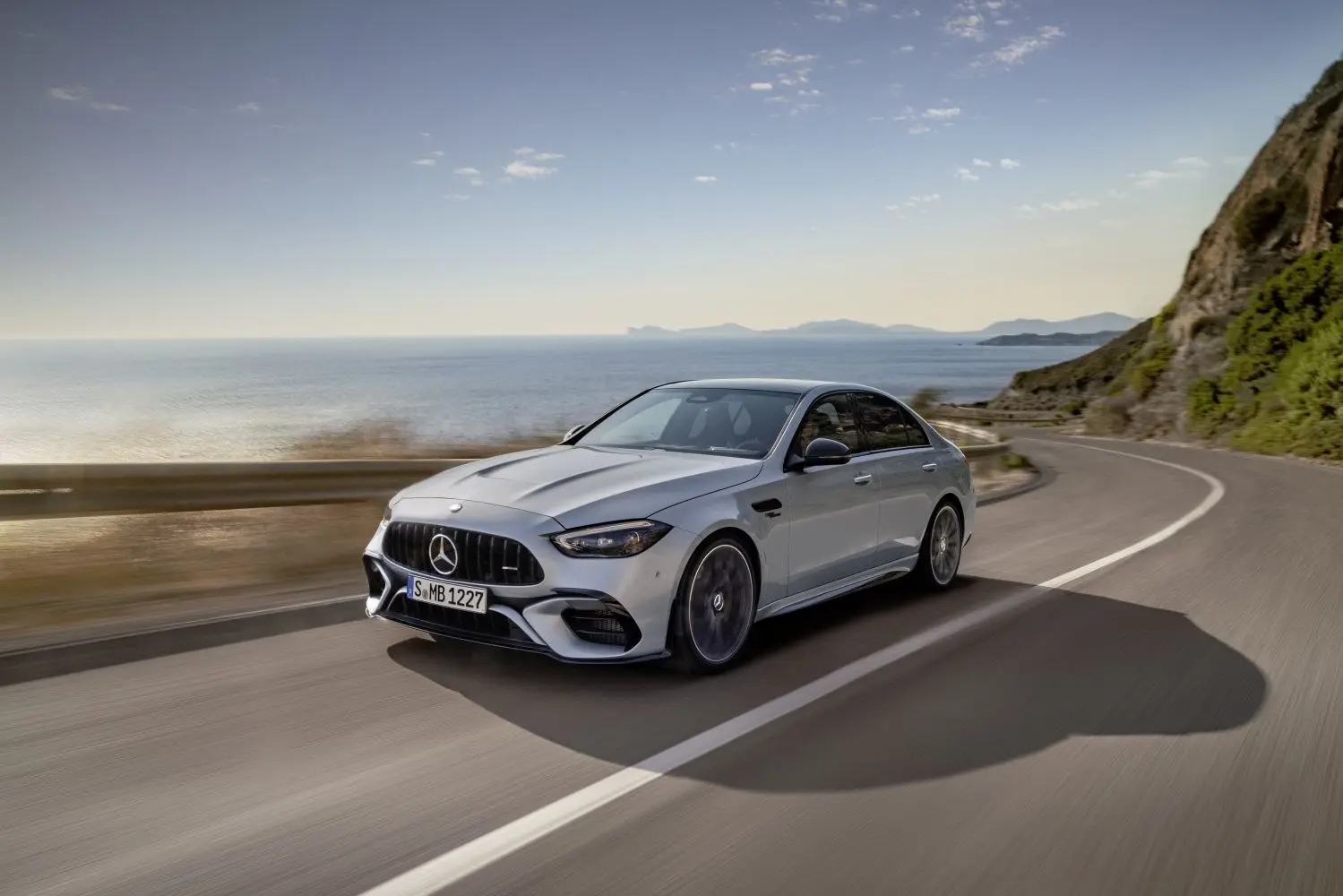 Mercedes-Benz  C 63 AMG Speedshift MCT 3