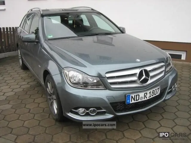 Mercedes-Benz  C 180 Kompressor BlueEFFICIENCY AMG 7G-Tronic 1