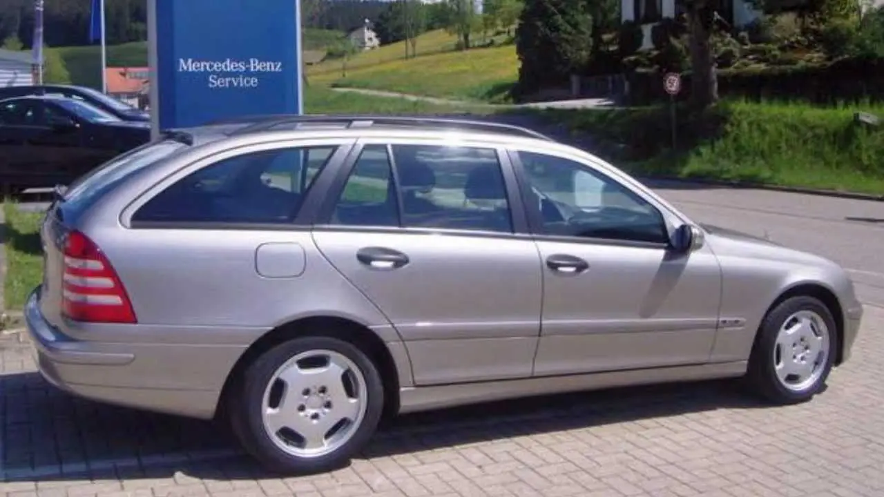 Mercedes-Benz  C Estate 180 T Kompressor Classic 7